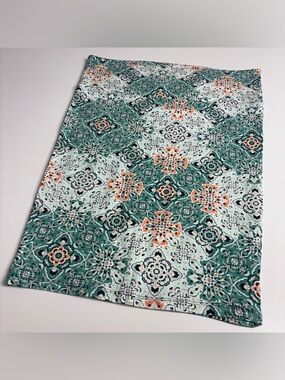 Torrid NWOT Boho Medallion Bodycon Midi Skirt Size 0 Stretch Festival